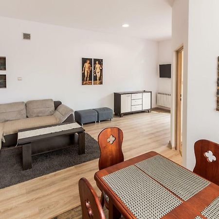 Apartamenty Eden Устшики Долне Екстериор снимка