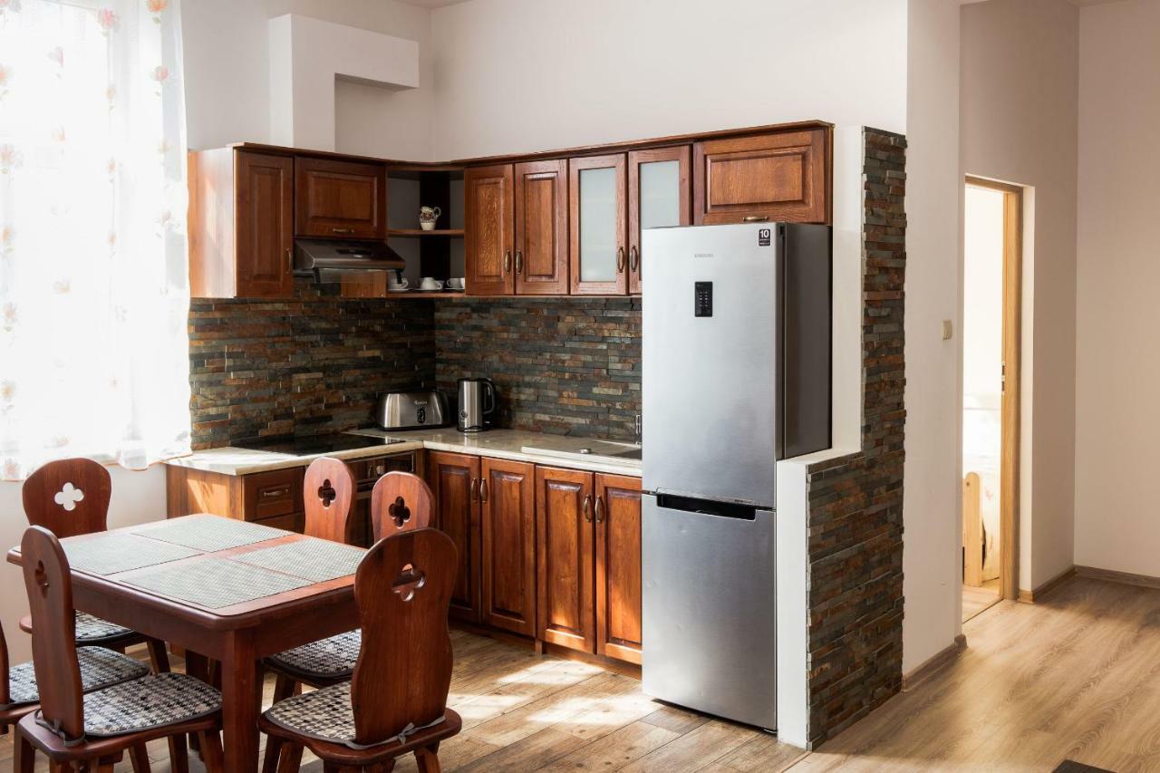 Apartamenty Eden Устшики Долне Екстериор снимка
